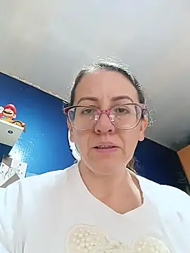 Show de miss_hanna07 na webcam