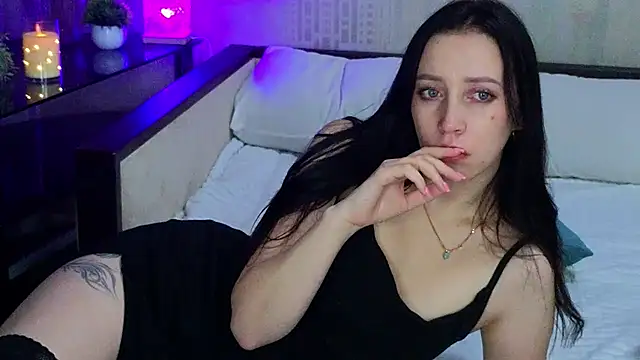 Chat XXX ao vivo de MonicaSweetx