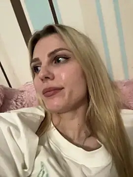 My_Hotgirl élő XXX-chatje