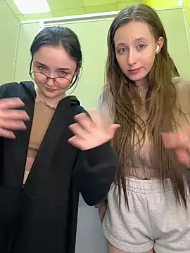 FroggyAnna Live XXX-chat