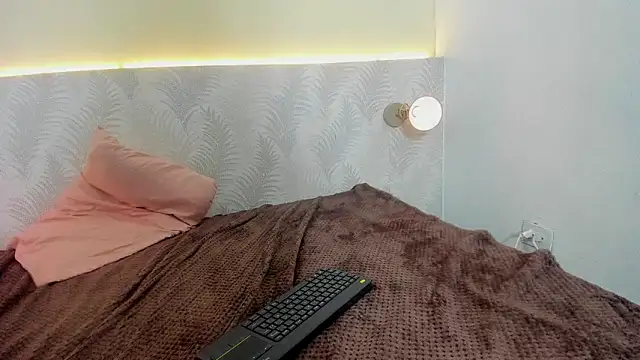 Deborah_Tantra Adlı Modelin Web Kamerası Şovu