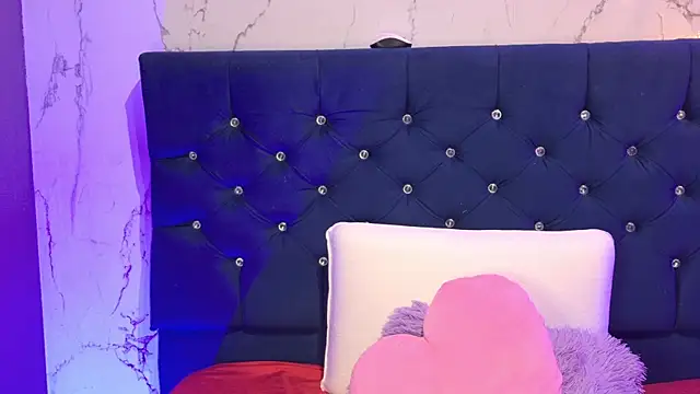 Czat XXX na żywo – Dakotaa_Johnson
