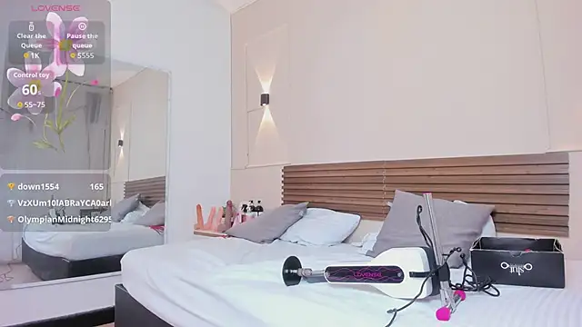 salome_diamond's Webcam Show