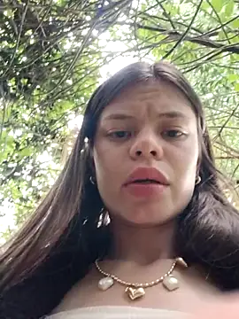 _Isabella-7 লাইভ XXX চ্যাট