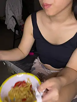ali_za88 即時 XXX 聊天