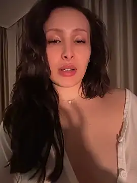 MiaaMoreno's Live XXX Chat