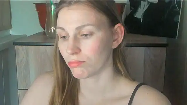 JuliaMuuun's Webcam Show