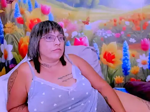 indianroxy – Naživo XXX chat