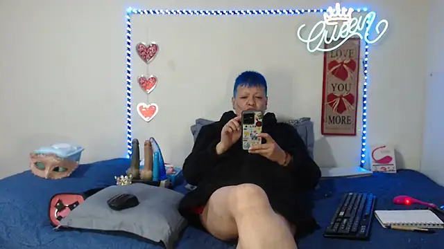 loquitaqueen011 – Live XXX-chat