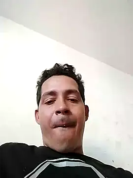 Czat XXX na żywo – Gabriel_leon33