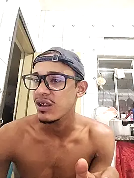 Magrinhodelicia011n Webbikameraesitys