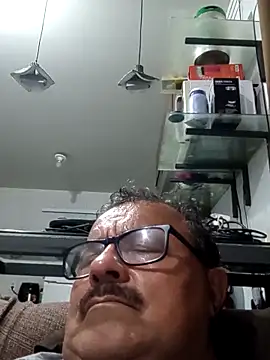 Show de Misterymem63 na webcam