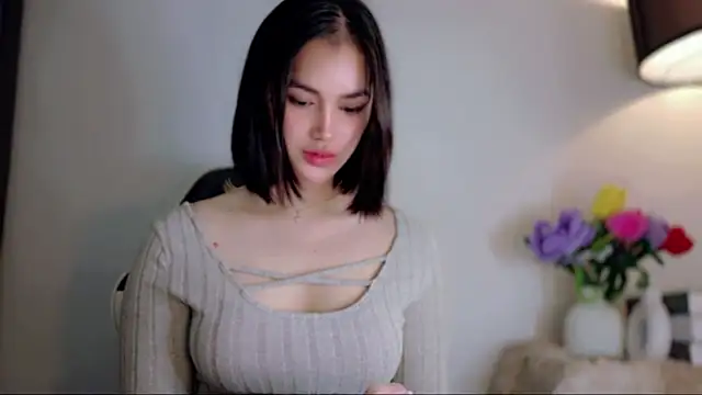 Anna_HollyDoll Chat XXX in diretta