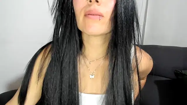 Chatroom XXX en direct de Tania_mature