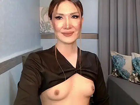 Вебкам-шоу xMeganFucks69