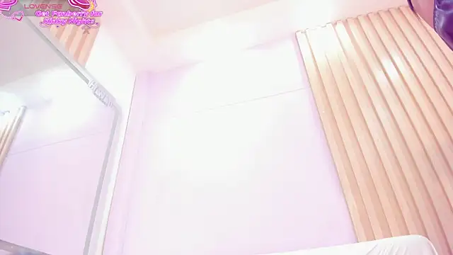 Kathaleiya_Ozz live XXX chat