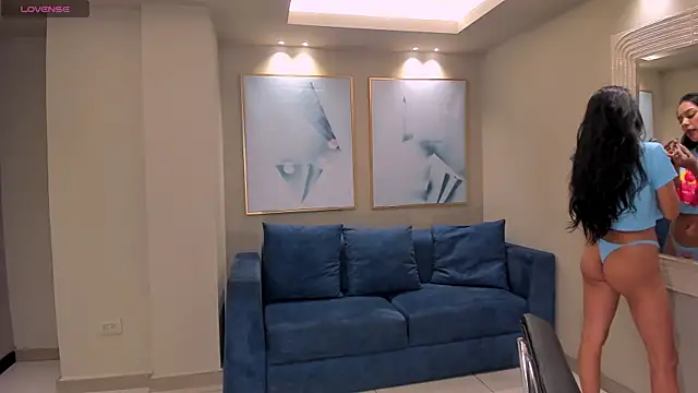 AmaliaCrus Adlı Modelin Canlı XXX Sohbeti