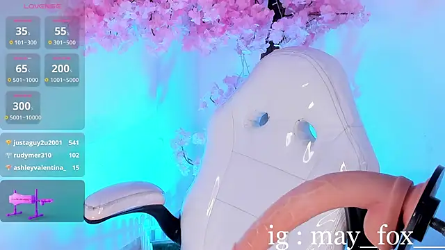 Chat XXX en directo de May_Fox_