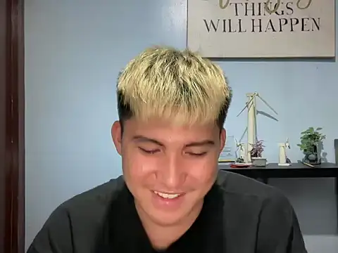 Kingdirtyfog 网络视讯表演