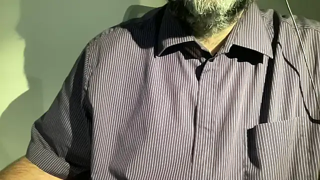 Show modela EnolicDenture na web-kameri