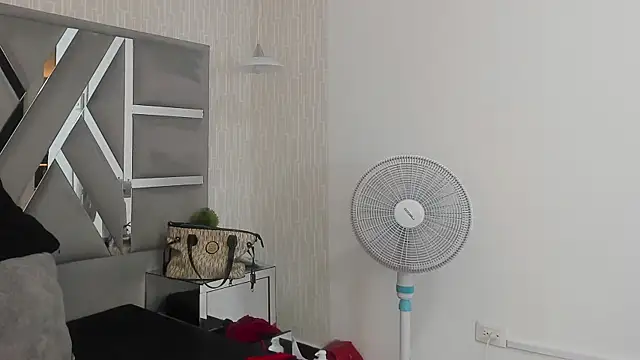 MonzerratBoyer's Webcam Show