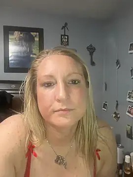 sweetkacibaby Show in webcam