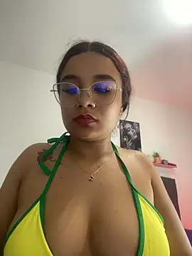 دردشة KITTY914 الجنسية المباشرة