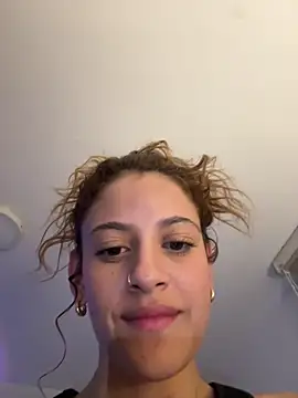 alana15's Live XXX Chat