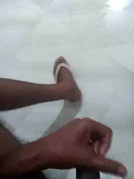 Show modela deshi9inch9 na web-kameri