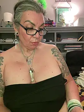 dieseldame1313 – Live XXX-chat