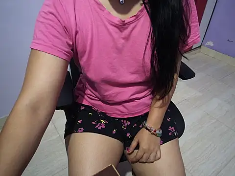 BabyNaina live XXX chat