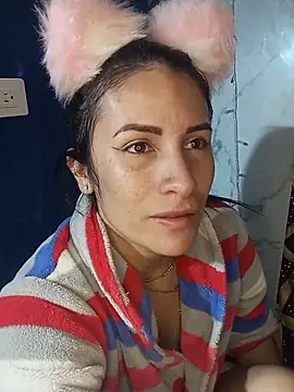 laurahotdirty's Live XXX Chat