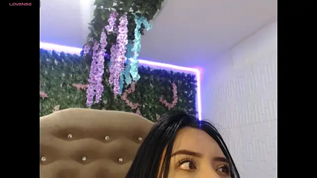 adara_cute_69: απευθείας συνομιλία ΧΧΧ