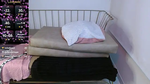 XXX chat uživo modela Roxanne_vale