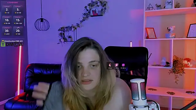 inga_gree élő XXX-chatje