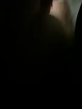 C_I_K_N_O_K_A_R Live XXX-chat