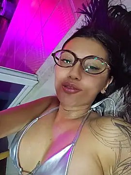Roma_xxx – Live XXX-chat