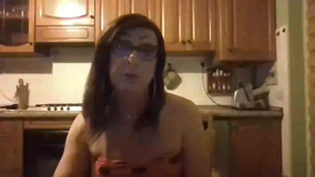 Tiabet Live XXX-chat