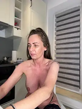 DivineAmelyn Live XXX chat