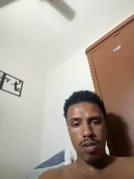LorenzoBlack27's Live XXX Chat