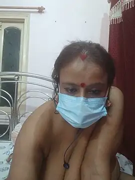 Barna_Love Adlı Modelin Canlı XXX Sohbeti