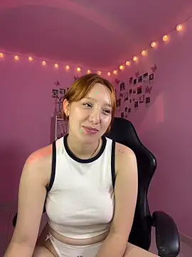 Chat XXX en directo de Davne_