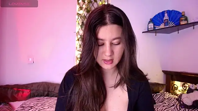kisstarxxx 现场XXX聊天