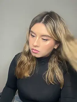 แชท XXX สดของ SaraBraun_