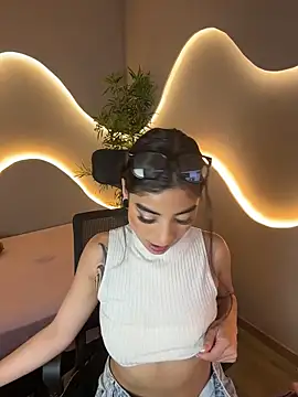 Emma_LirysのライブXXXチャット