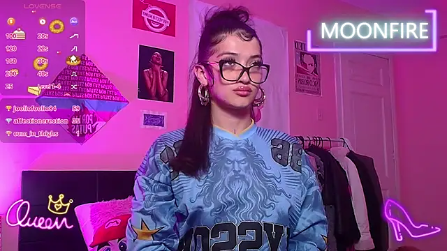 Онлайн чат XXX moonfiredancer