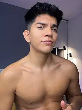Chat +18 de OnlySantty ao vivo
