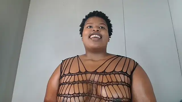 Cuddle_Bear Live XXX-chat