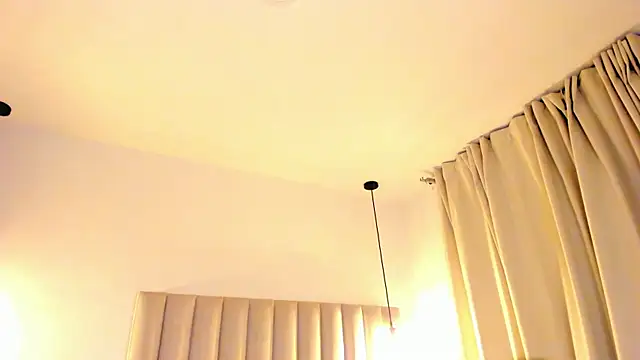 imsaraah's Live XXX Chat