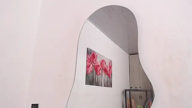 pinky_f00x live XXX chat